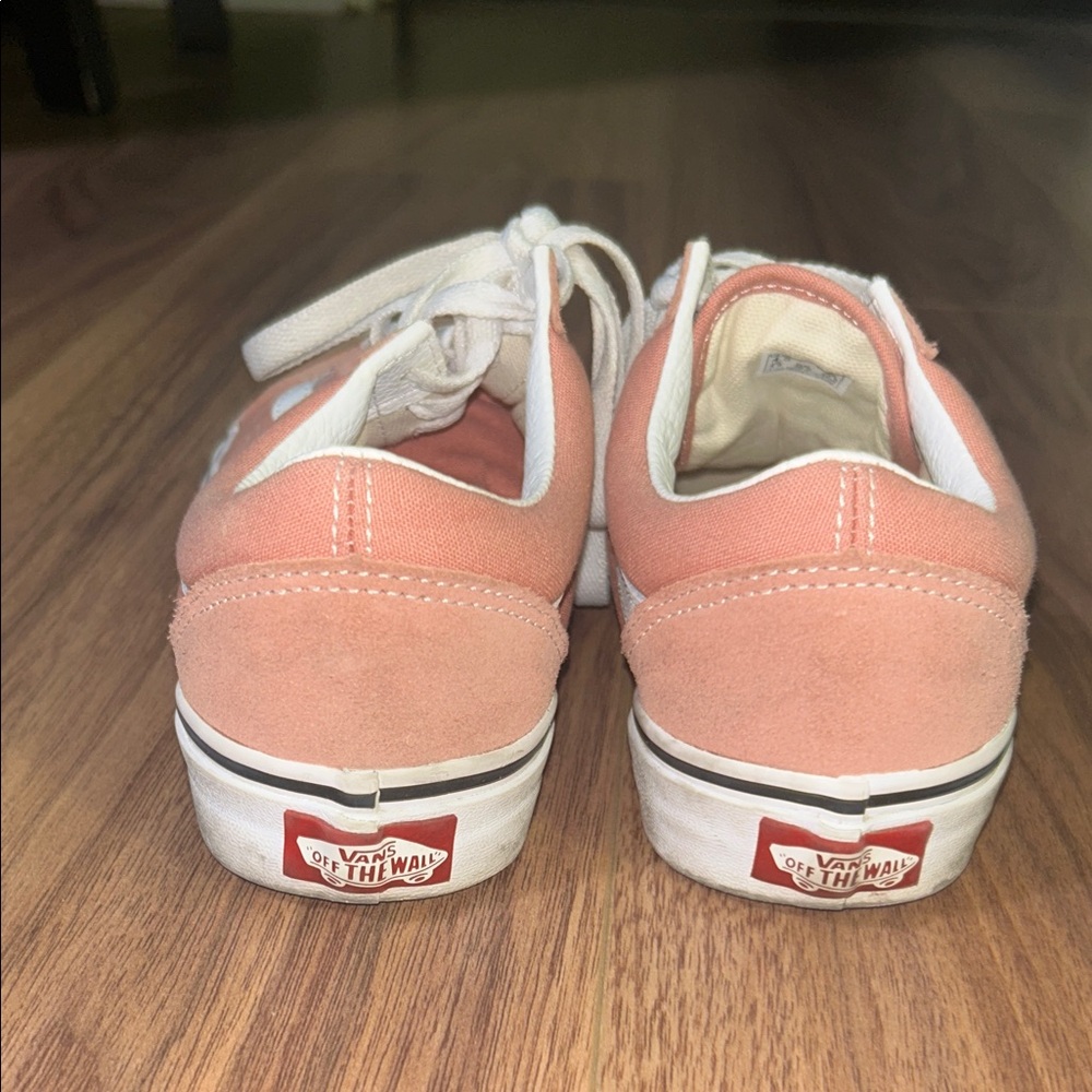 Vans Women's Coral Sneakers - Picture 4 of 5